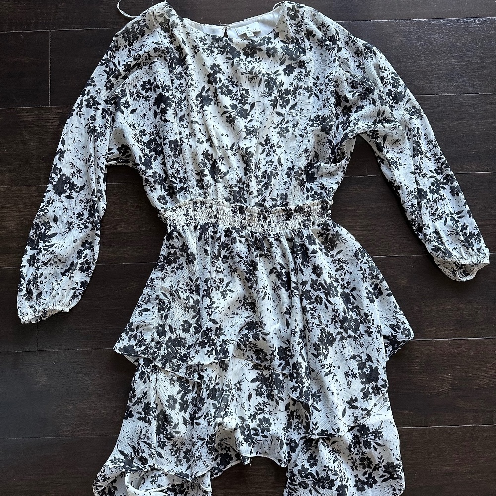 INC Women Dress Size Small NWT